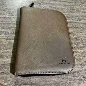 NWOT Halston jewelry portfolio